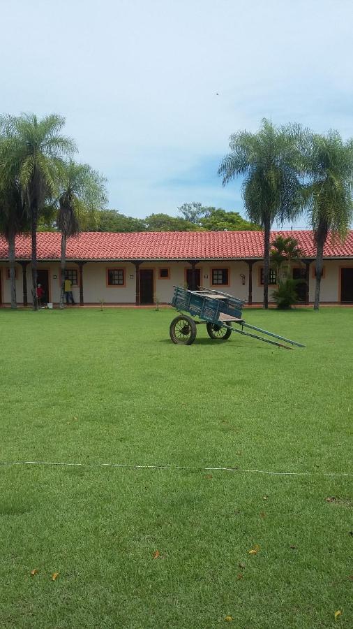 El Pantanal Hotel & Resort Puerto Quijarro  Dış mekan fotoğraf