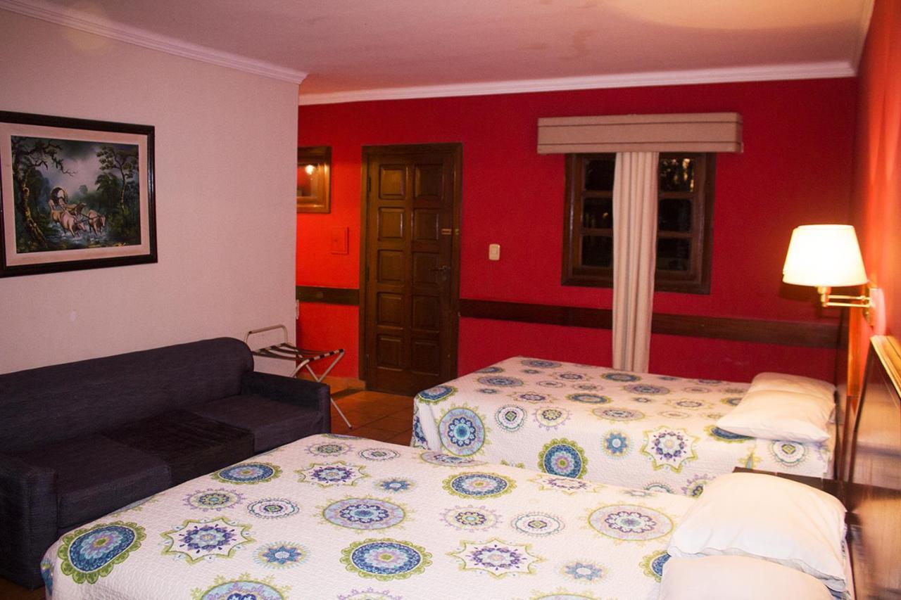 El Pantanal Hotel & Resort Puerto Quijarro  Dış mekan fotoğraf